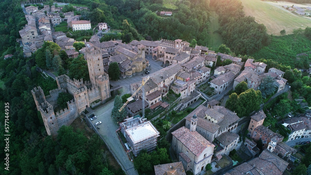 Aerial view of Castell'Arquato village: Castell'Arquato, Piacenza, Italy