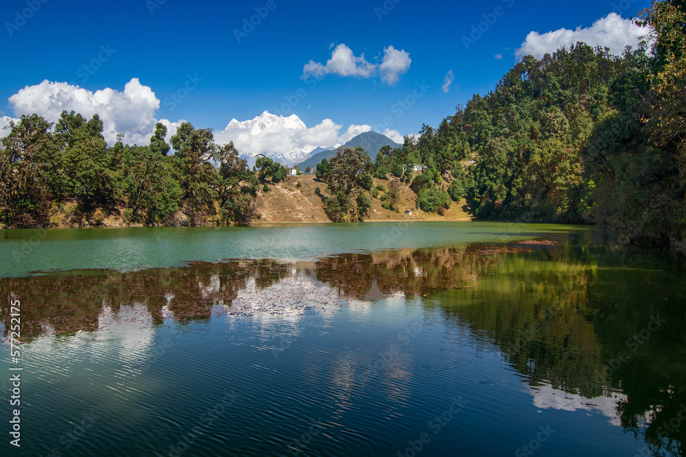Sacred Devariyatal, Deoria Tal, Devaria or Deoriya, an emerald lake with miraculous reflections of Chaukhamba peaks on its crystal clear water. Chaukhamba peaks, Garhwal Himalayas, Uttarakahnd, India.