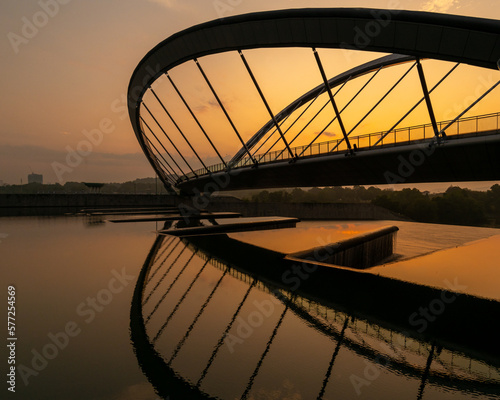 Putrajaya Sri Empangan's curve bridge