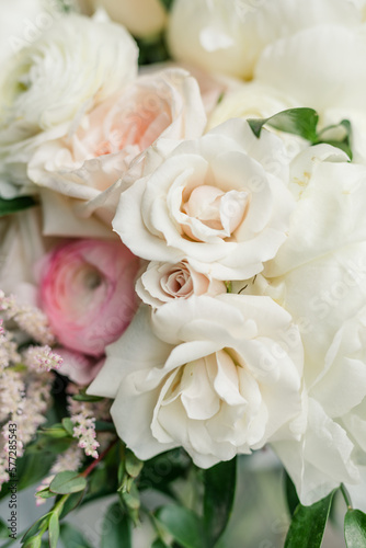 Upclose photo of white and pink roses