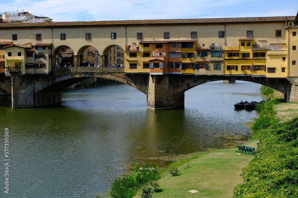 Florence bridge. Ponte Vecchio in Florence.Bridge over the Arno river with houses and goldsmiths' shops. Florence, Tuscany, Italy. 