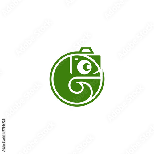 Chameleon combination with camera. Logo design.