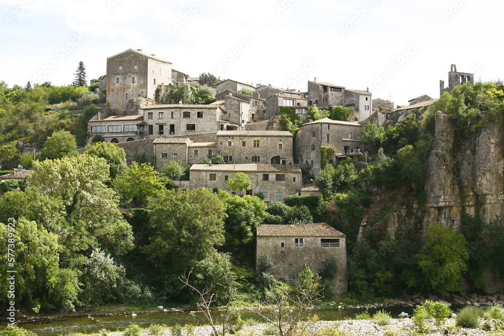Balazuc, un joli village médiéval dans le dépatement de l'Ardèche en France