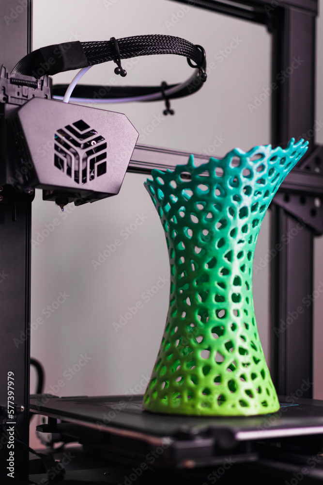 3d printing of a vase with multicolored pla filament - obrazy, fototapety, plakaty 