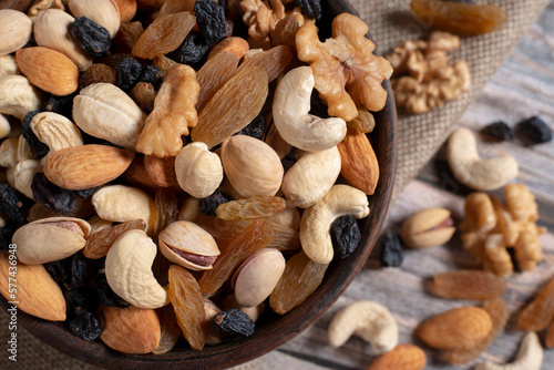 mixed nuts and dried fruits