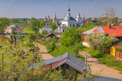 Obraz na płótnie Orthodox church at golden sunrise, Suzdal citycape, Russia w salonie