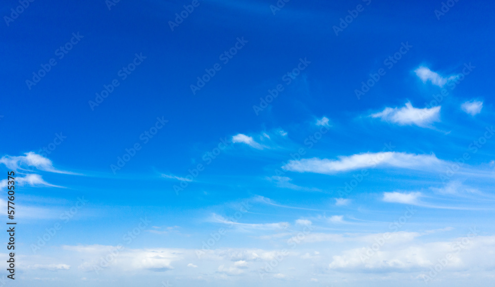 Fototapeta premium clouds in the blue sky