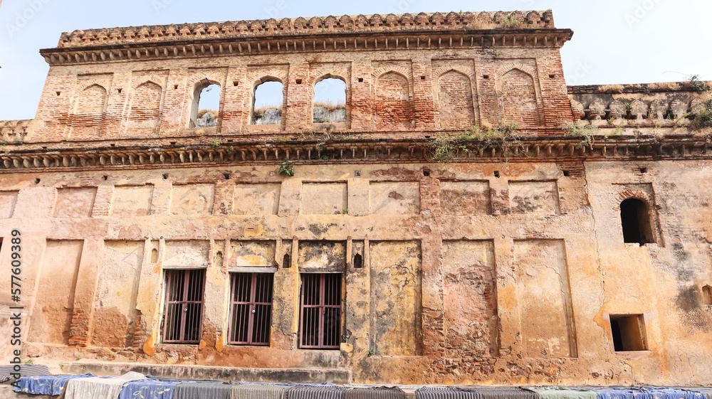 Fototapeta premium The Ruin Palace of Baldeogarh Fort, Madhya Pradesh, India.