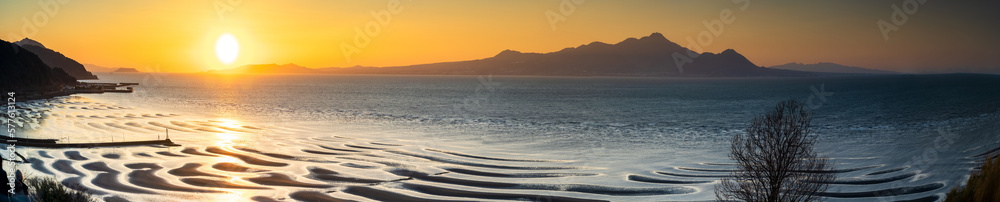 御輿来海岸(おこしきかいがん) Okoshiki Beach 日本の「渚百選」「日本の夕陽百選」景勝地 Japan's "Top 100 ...