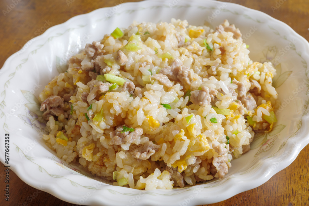 とても美味しい日本の一般家庭のチャーハン とても美味しい日本の一般家庭のチャーハン