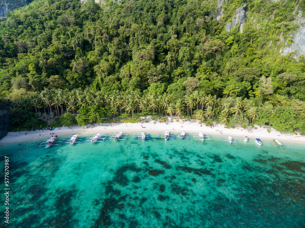 Papaya Beach in El Nido, Palawan, Philippines. Tour A route and Place.
