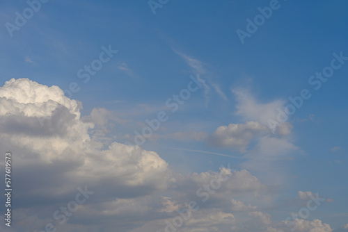 Über uns allen schweben Wolken © Winfried