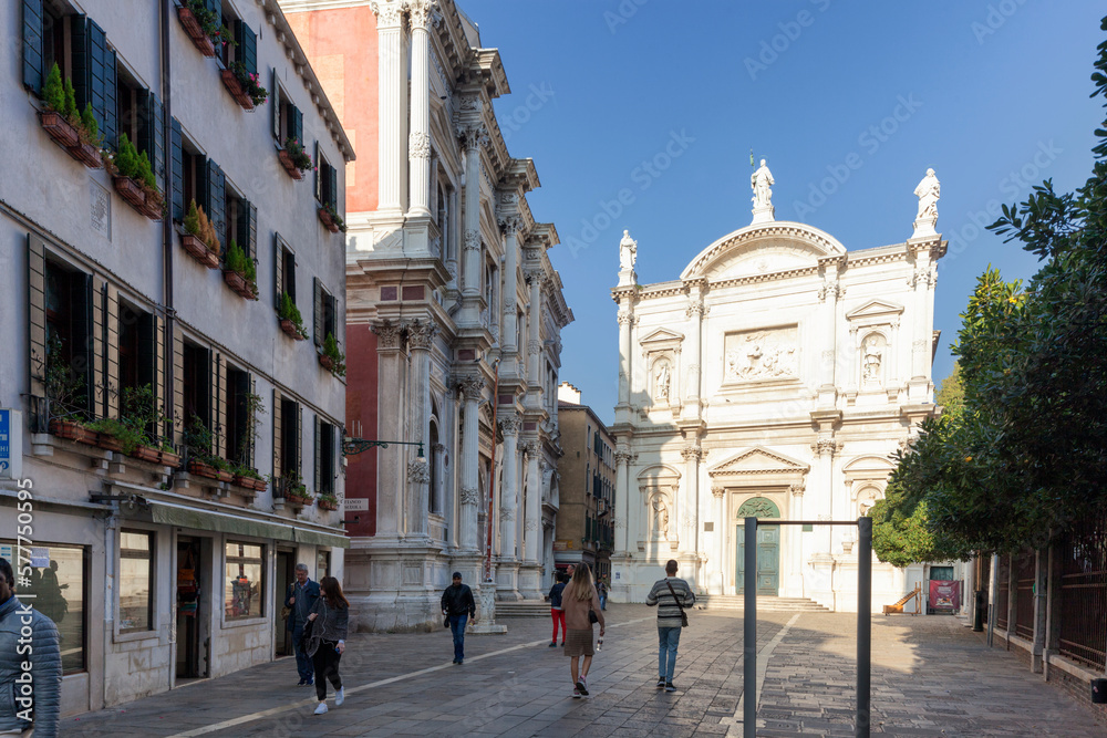 Obraz premium Venezia, San Polo.Scuola Grande di San Rocco con chiesa omonima. 