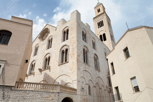 Bari. Veduta esterna della Basilica Cattedrale Metropolitana Primaziale San Sabino

