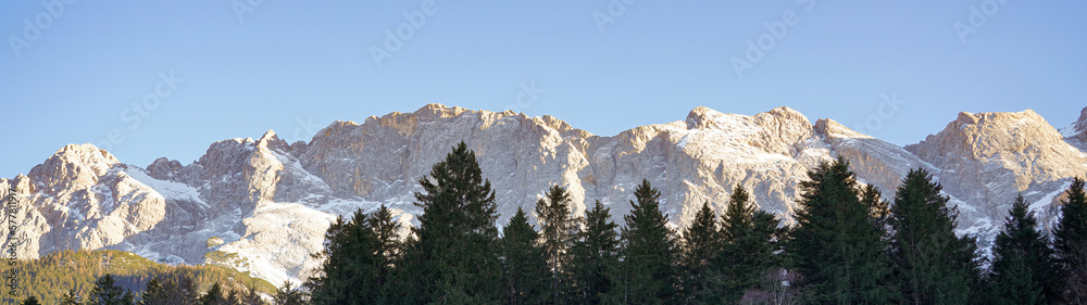 Wide-angle panoramic image of the Alpine mountains with a resolution of 32 to 9.