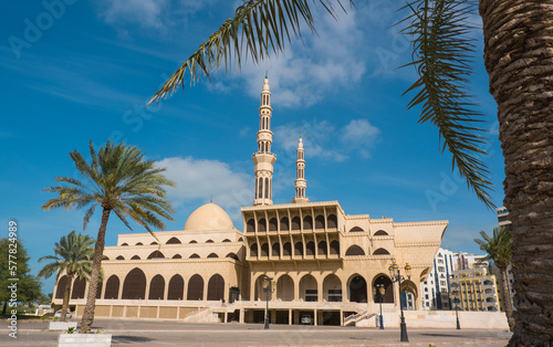 Obraz na płótnie Named after King Faisal of Saudi Arabia, it had been the largest in the Emirate of Sharjah w salonie