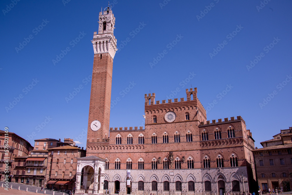 Piazza del Campo (Campo square), Palazzo Publico and Torre del Mangia (Mangia tower) in Siena, Tuscany, Italy