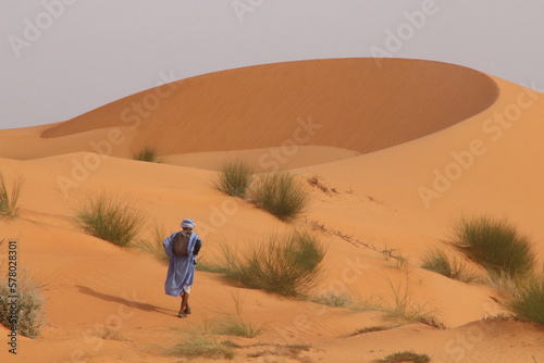 Randonnée en Mauritanie dans la vallée blanche photo