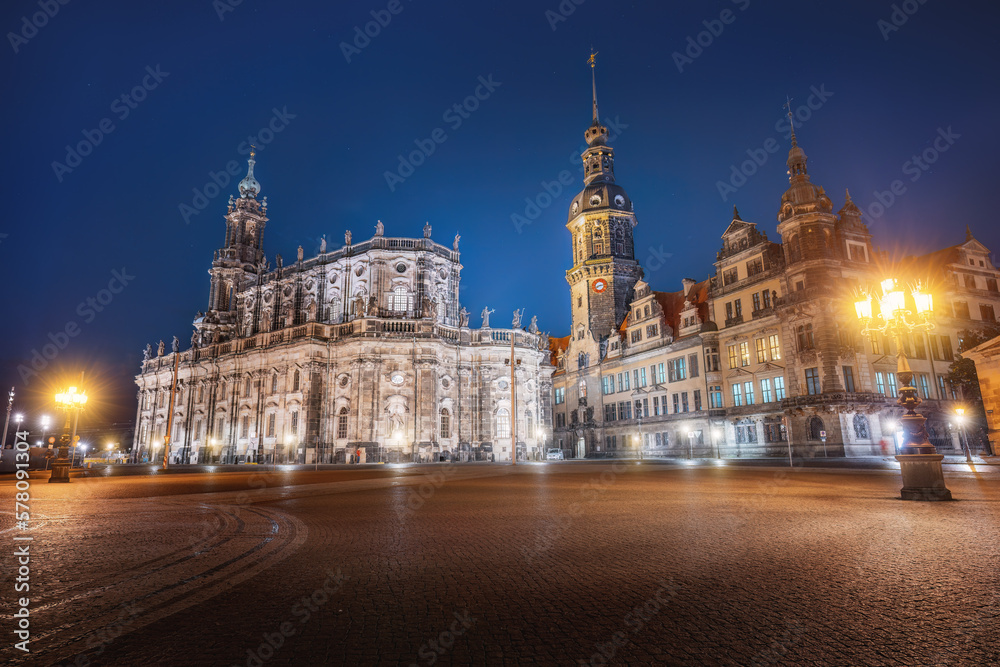 Catholic Cathedral and Dresden Castle (Residenzschloss) at night - Dresden, Saxony, Germany