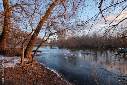 Breath of spring along the river © Николай Мороз