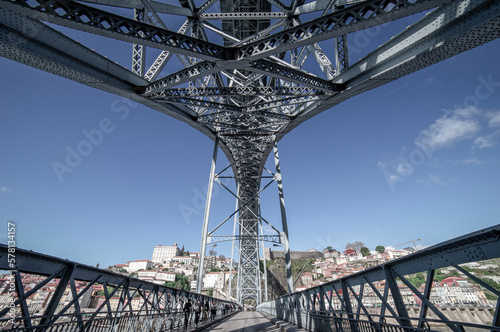 19th century Luís I bridge across the Douro river, Roadway, Porto