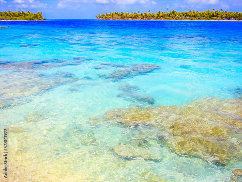 Obraz na płótnie Bora Bora Tropical paradise, Idyllic turquoise beach in French Polynesia, Tahiti w salonie