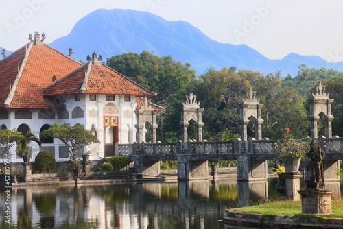 bali temple palace, religion asia landscape architecture indonesia © kichigin19