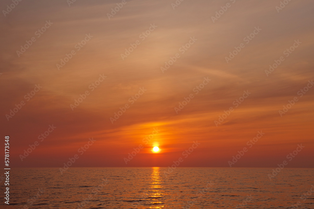 海の夕日