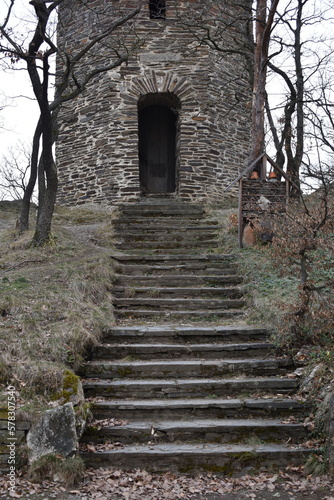 Fototapeta Naklejka Na Ścianę i Meble -  Turmeingang Treppe