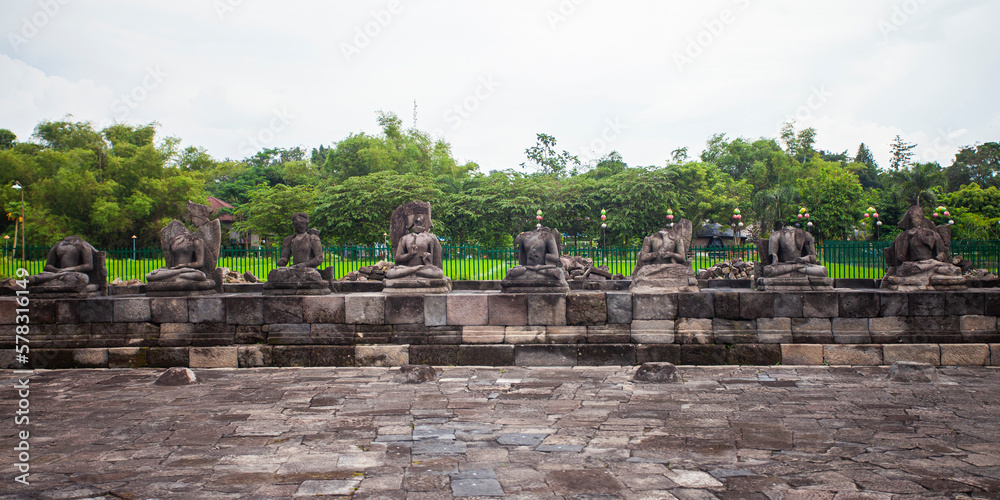 Fototapeta premium Statues in the Plaosan temple complex, Candi Plaosan, is one of the Buddhist temples located in Klaten Regency, Central Java, Indonesia. Plaosan temple was built in the mid 9th century.