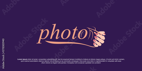 Simple feminine photography logo