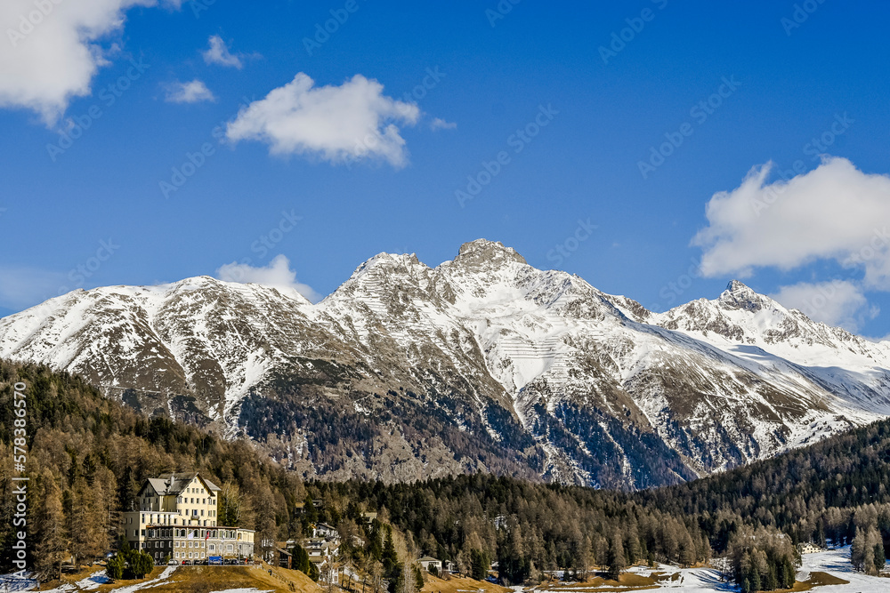 St. Moritz, St. Moritzersee, Stazerwald, Schafberg, Piz Languard, Winter, Wintersport, Winterwanderweg, Oberengadin, Alpen, Graubünden, Schweiz
