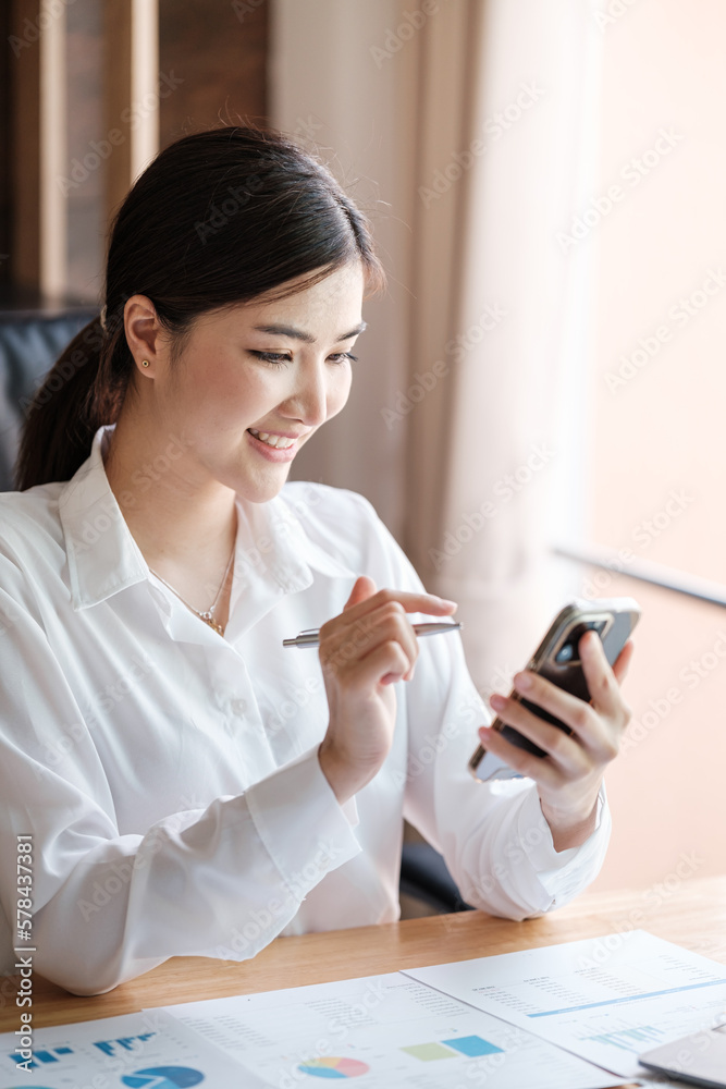 Smart asian Woman working in the Office . Smart asian Woman working in the Office .