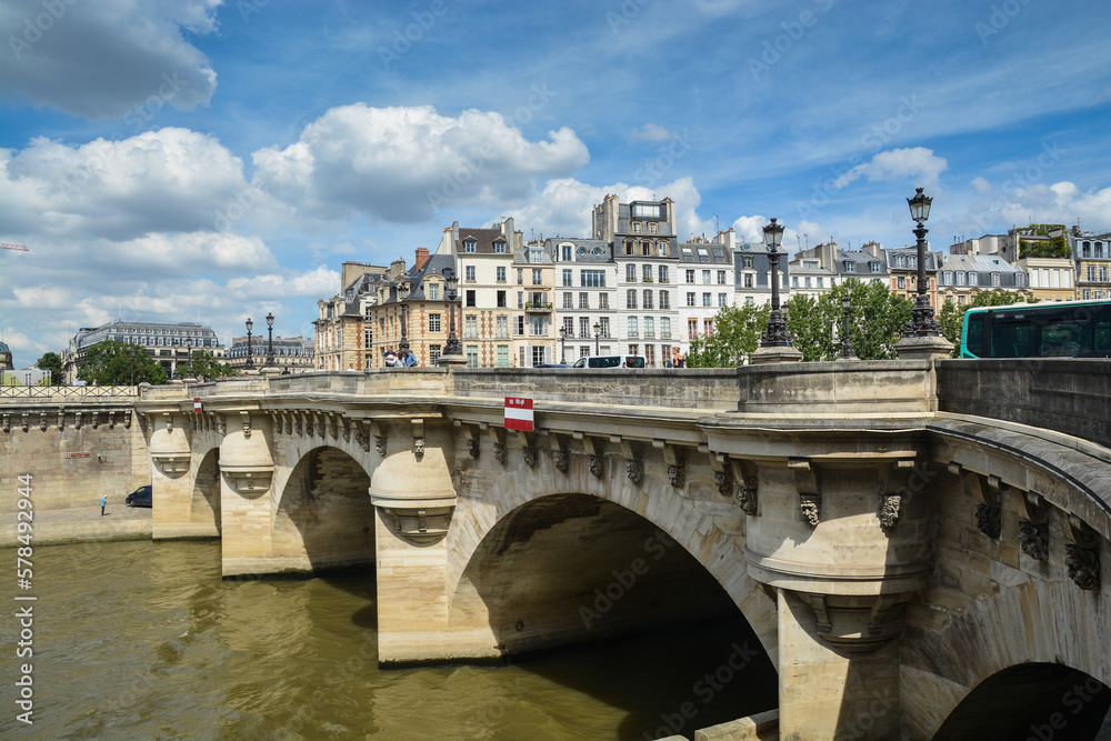 Obraz premium Summer Paris.