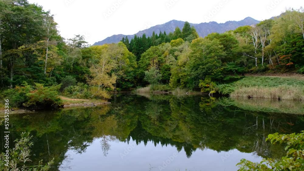 映る鳥甲山 映る鳥甲山