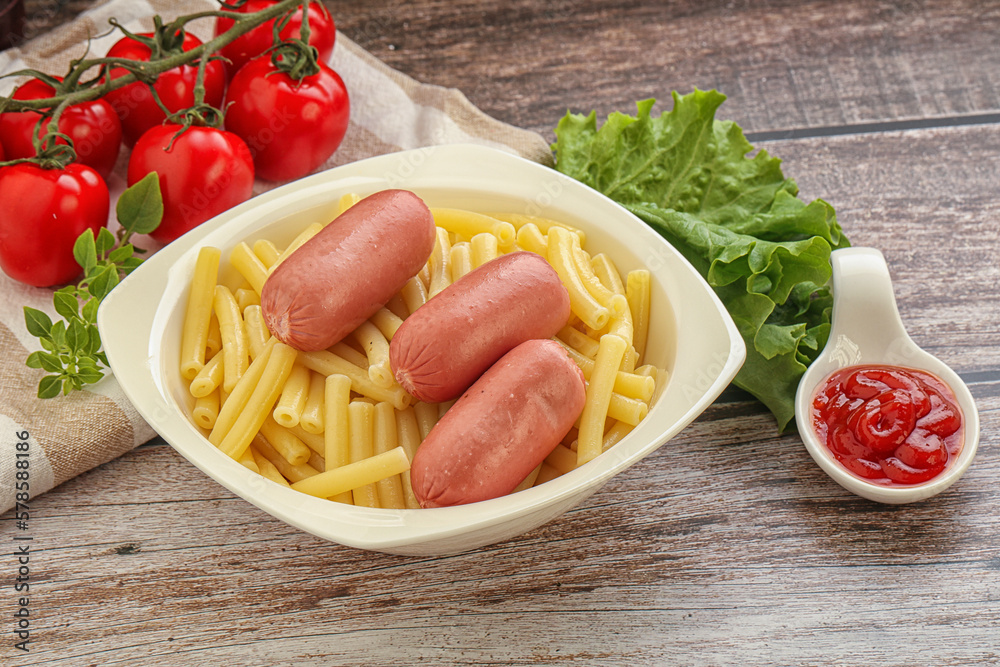 Mini sausages with pasta macheroni Mini sausages with pasta macheroni