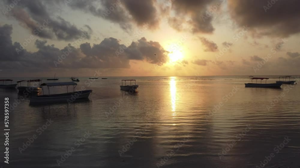 Sunrise over the ocean Africa Tanzania Blue Lagune Seychelles Malediven Sunrise over the ocean Africa Tanzania Blue Lagune Seychelles Malediven