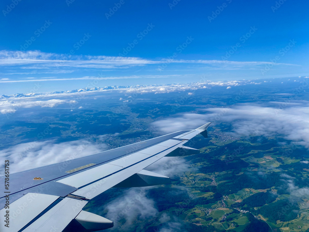 Obraz premium View from airplane window