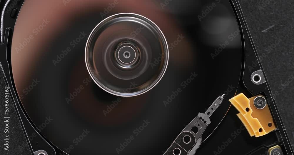 Harddisk moving head writing data on disc Harddisk moving head writing data on disc