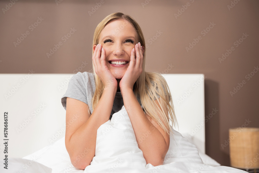 Sleepy cheerful in good mood blond lady woman wearing pajma laying in bed leaning on hands smiling at boyfriend husband. Delighted girl agter night dream in bedroom. Sleepy cheerful in good mood blond lady woman wearing pajma laying in bed leaning on hands smiling at boyfriend husband. Delighted girl agter night dream in bedroom.
