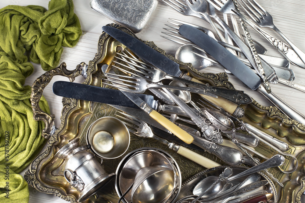 Fototapeta premium Silverware on an old background.