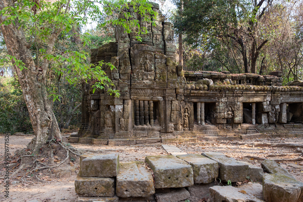Fototapeta premium Ancient Cambodian Ruins