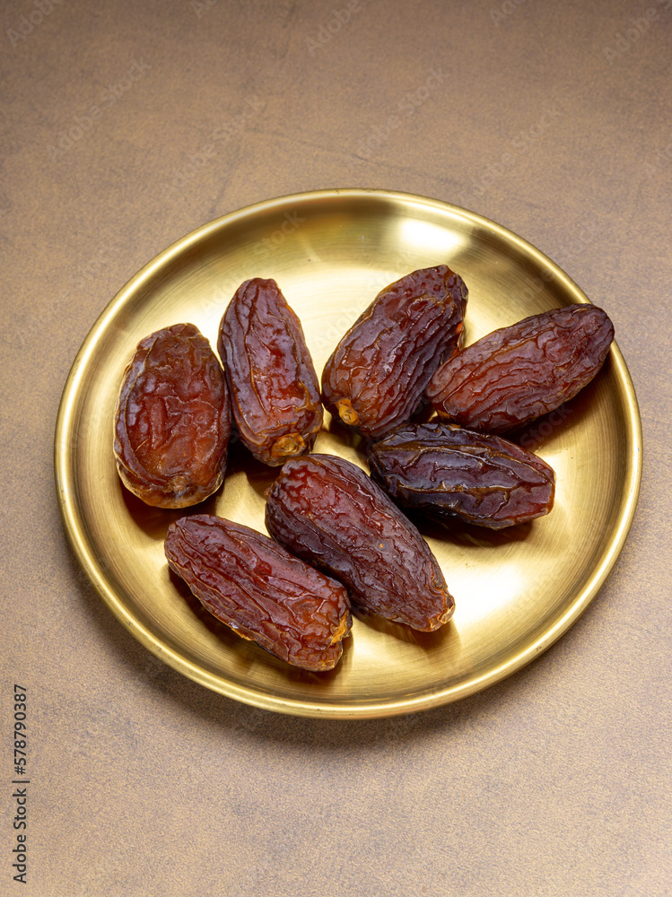 Raw Organic Medjool Dates (Kurma in Indonesia). It's also Ramadan Raw Organic Medjool Dates (Kurma in Indonesia). It's also Ramadan