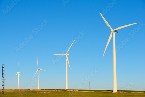 Wind turbine generators for sustainable electricity production © WINDCOLORS