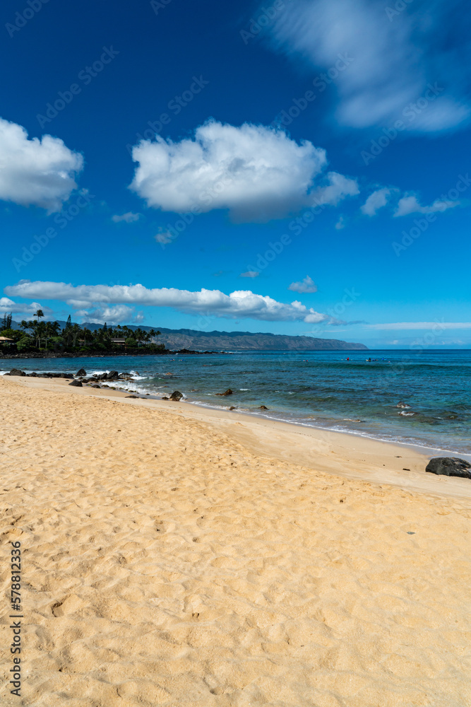 Beautiful day at Waimea Bay Beach in Oahu, Hawaii