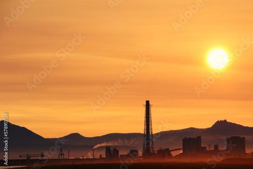 工場の夕陽