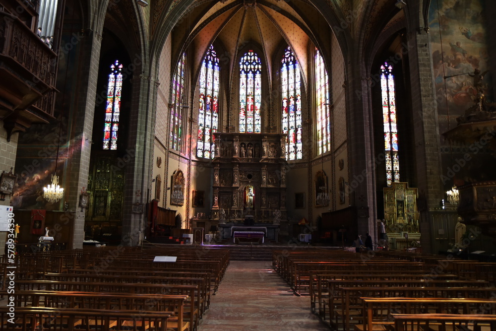 Fototapeta premium La cathedrale Saint Jean Baptiste, de style gothique et construite au 14ème siècle, ville de Perpignan, département des Pyrénées Orientales, France