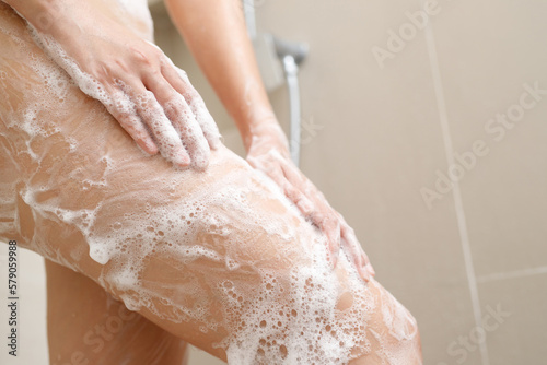 Women use liquid soap to shower to help eliminate bacteria.