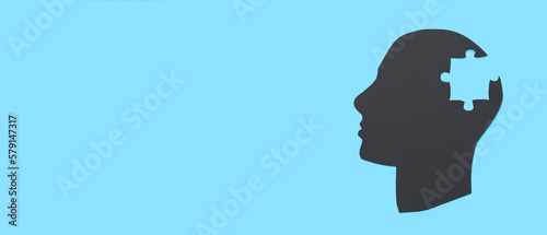 Human head with lost puzzle...