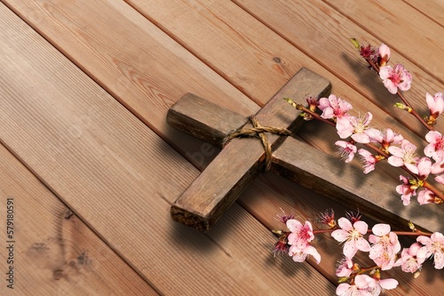 Canvas Print Easter wooden cross with fresh flowers